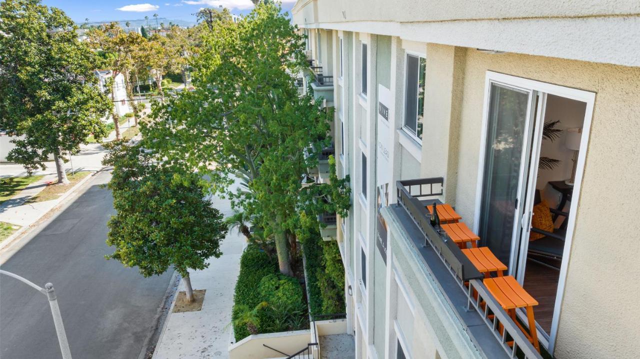 Beverly Hills 2 Bed 2 Bath Penthouse With Den And Parking 414 Los Angeles Exterior photo